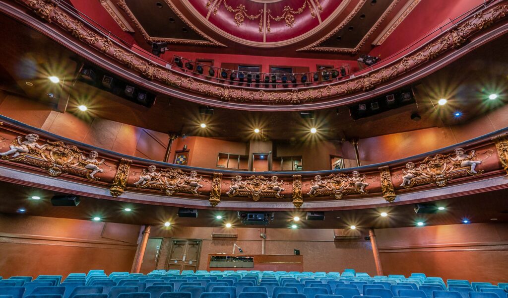 House Rules Harrogate Theatre Backstage & Visiting Companies